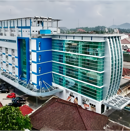 Gedung Utama dan Fasilitas RSU Mitra Medika Pangkalpinang