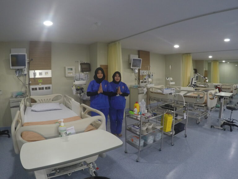Rawat Inap & Perawatan Intensif (ICU / HCU / NICU / PICU)